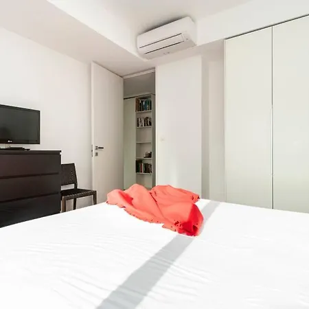 Modern High Tech Central Flat For 4 Apartamento